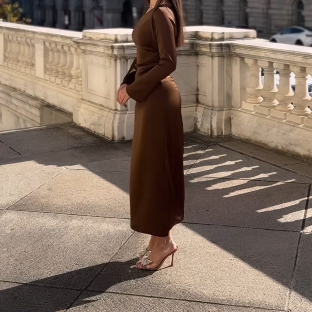 Elegant Brown Maxi Dress
